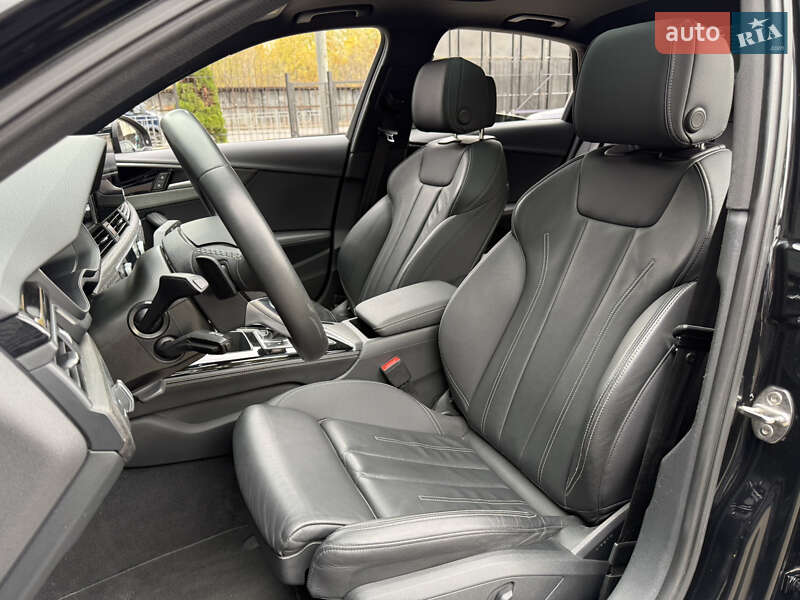 Седан Audi A4 2023 в Киеве