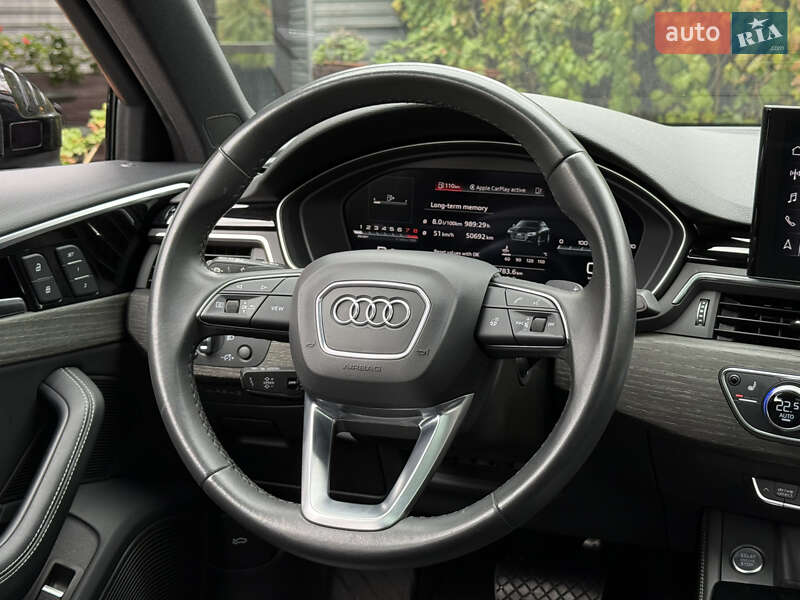 Седан Audi A4 2023 в Киеве