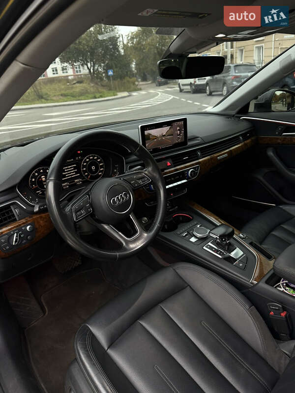 Седан Audi A4 2016 в Львове