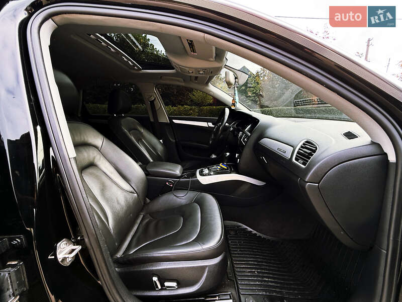 Седан Audi A4 2013 в Киеве