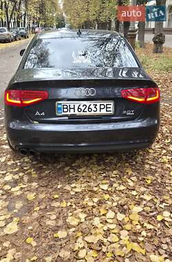 Седан Audi A4 2012 в 