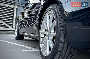 Седан Audi A4 2015 в 