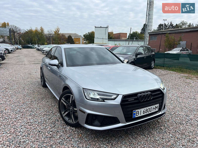 Седан Audi A4 2015 в Полтаві