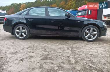 Седан Audi A4 2010 в Львове