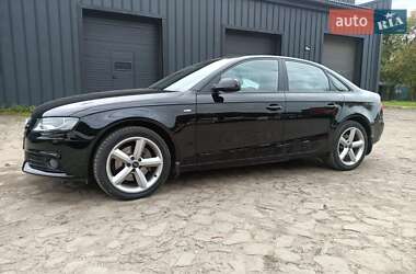 Седан Audi A4 2010 в Львове