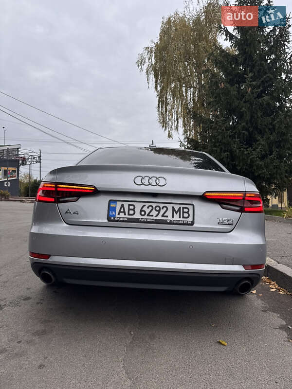 Седан Audi A4 2016 в Вінниці