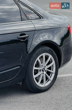 Седан Audi A4 2013 в 