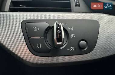 Седан Audi A4 2015 в 