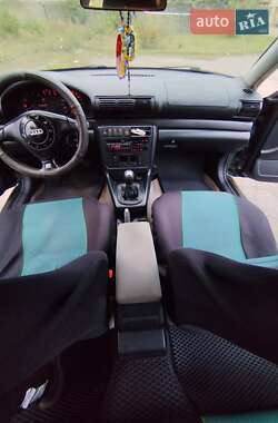 Седан Audi A4 1996 в  фото 7 Седан Audi A4 1996 в
