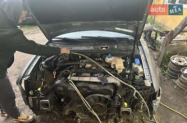 Універсал Audi A4 2003 в  фото 2 Універсал Audi A4 2003 в