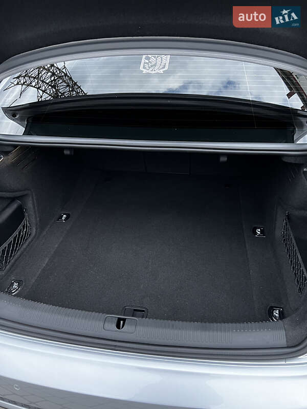 Седан Audi A4 2016 в Ивано-Франковске фото 23 Седан Audi A4 2016 в Ивано-Франковске