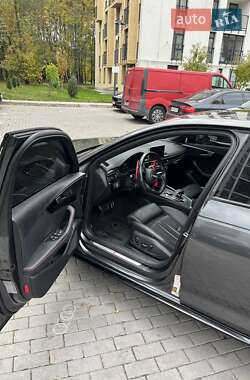 Седан Audi A4 2019 в 