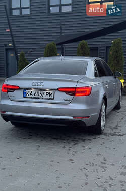 Седан Audi A4 2016 в 