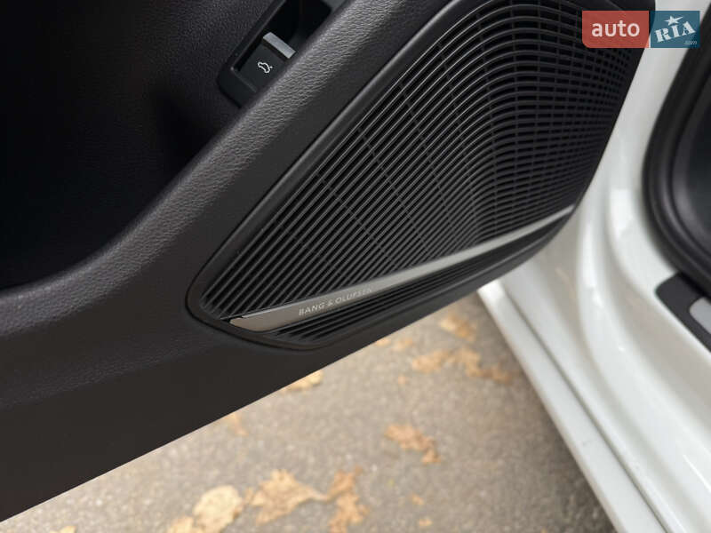 Седан Audi A4 2017 в Києві