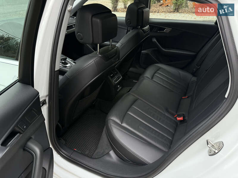 Седан Audi A4 2017 в Києві