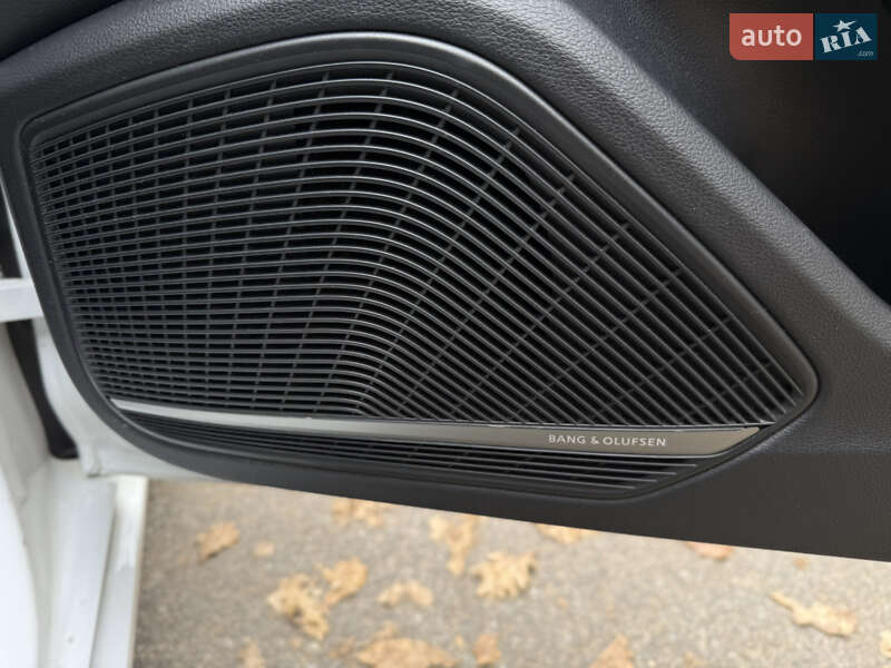 Седан Audi A4 2017 в Києві