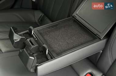 Седан Audi A4 2016 в  фото 23 Седан Audi A4 2016 в