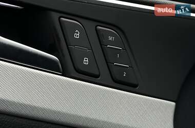 Седан Audi A4 2016 в  фото 32 Седан Audi A4 2016 в