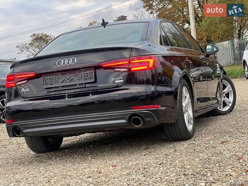 Седан Audi A4 2018 в Стрию