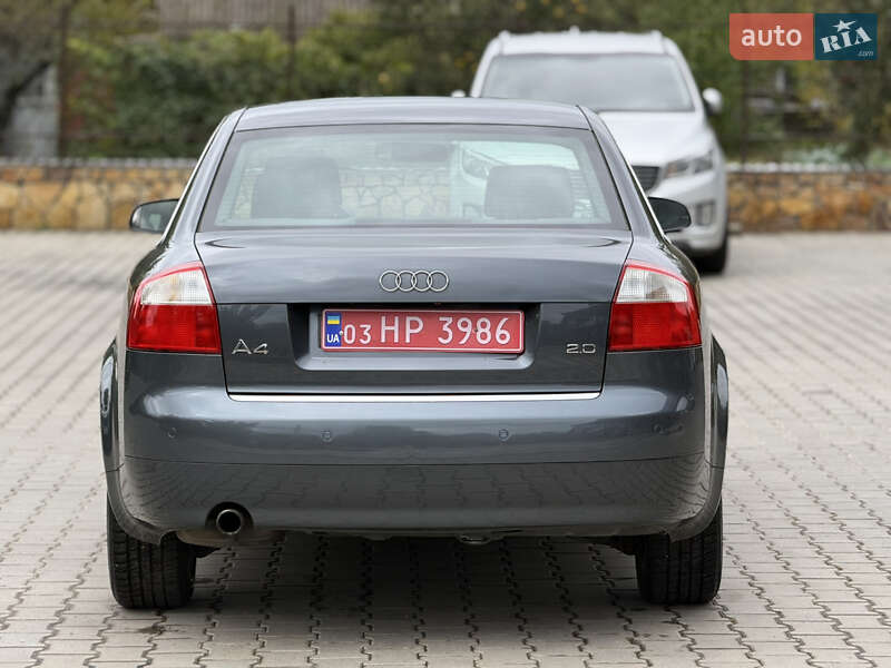 Седан Audi A4 2004 в Могилев-Подольске