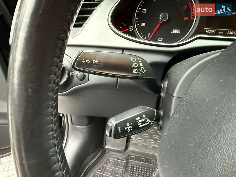 Универсал Audi A4 2012 в Киеве