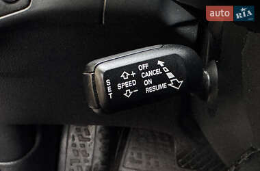 Седан Audi A4 2008 в  фото 23 Седан Audi A4 2008 в