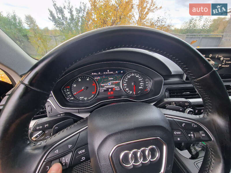 Універсал Audi A4 2017 в Кременчуці
