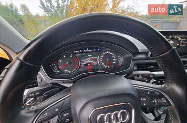 Универсал Audi A4 2017 в 
