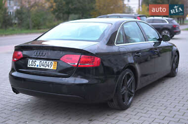 Седан Audi A4 2010 в 