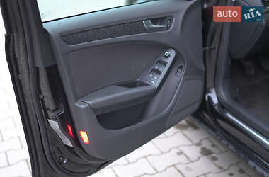 Седан Audi A4 2010 в 