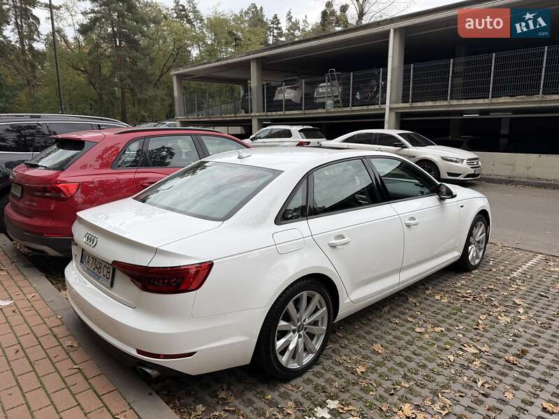 Седан Audi A4 2016 в Києві