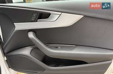 Седан Audi A4 2016 в 