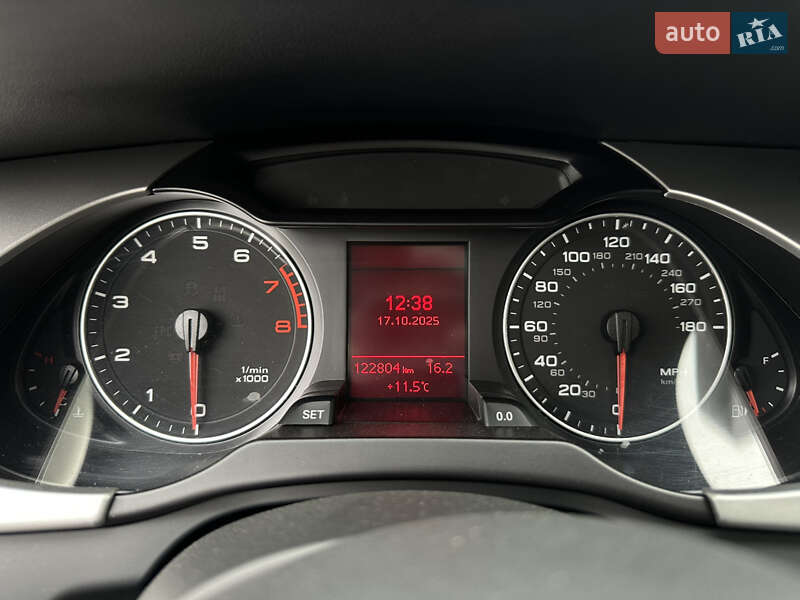 Седан Audi A4 2011 в Киеве