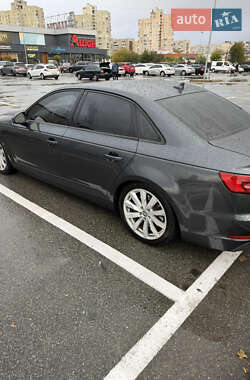 Седан Audi A4 2016 в 