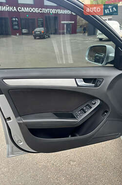 Седан Audi A4 2011 в 