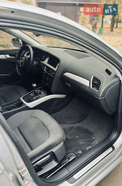 Седан Audi A4 2011 в 