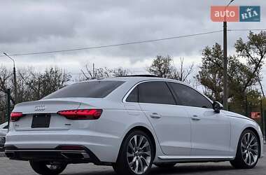 Седан Audi A4 2020 в 