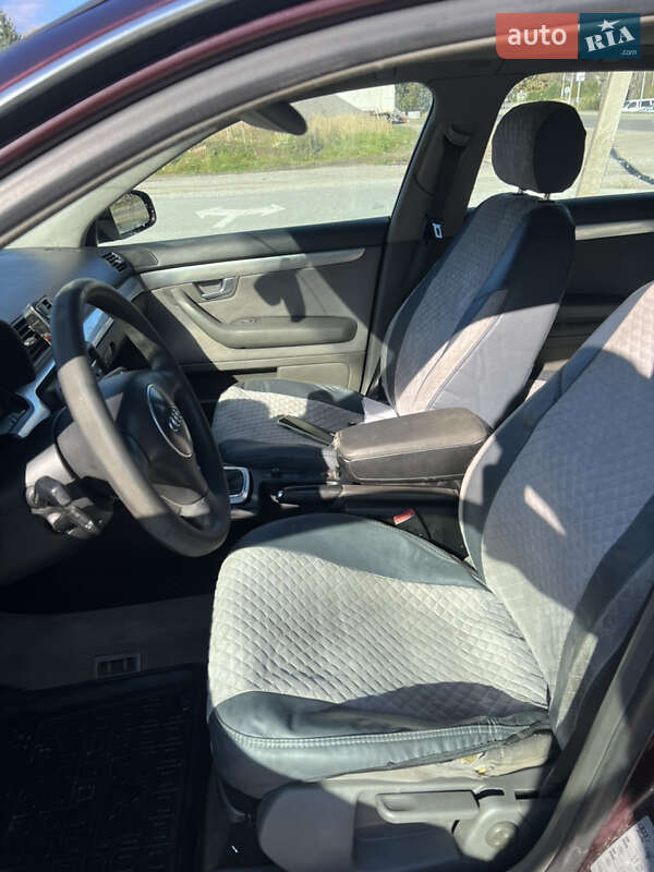 Универсал Audi A4 2003 в Старом Самборе