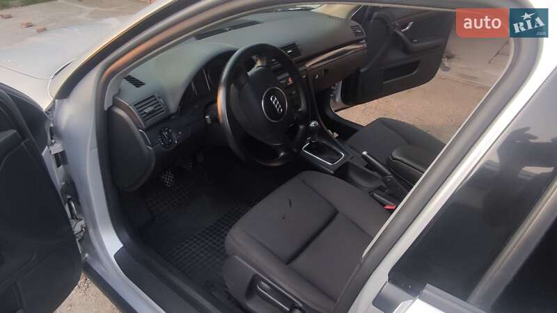 Універсал Audi A4 2002 в Чорткові