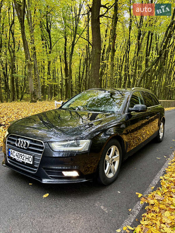 Универсал Audi A4 2012 в Луцке