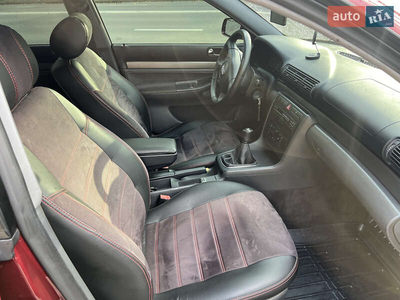 Седан Audi A4 1999 в Хмельницькому