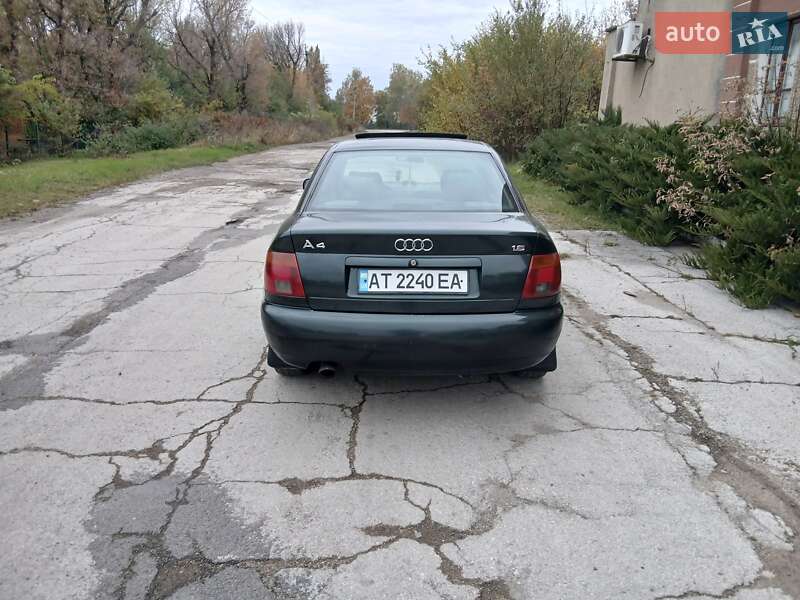 Седан Audi A4 1996 в Хотине фото 6 Седан Audi A4 1996 в Хотине