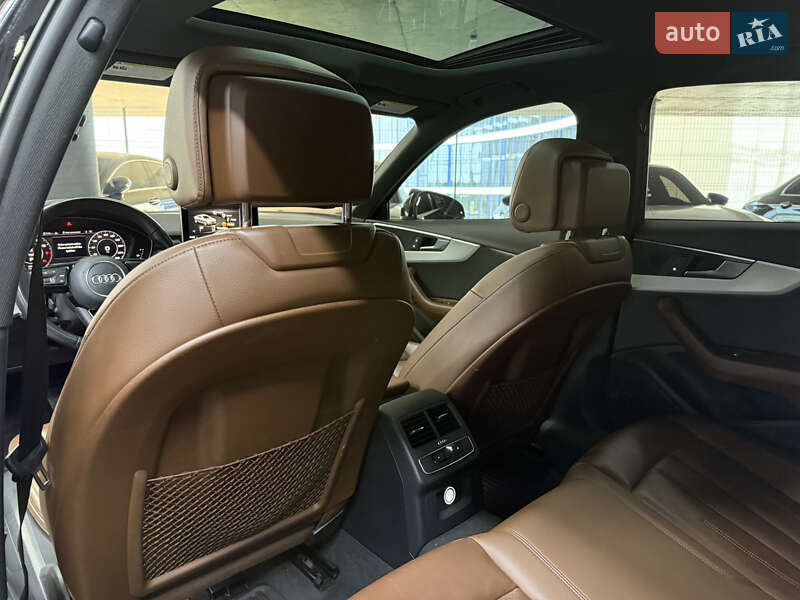 Седан Audi A4 2018 в Одессе