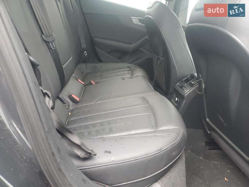 Седан Audi A4 2017 в Одессе