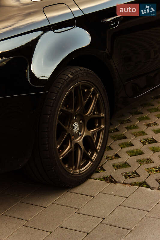 Седан Audi A4 2013 в Луцке