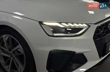 Седан Audi A4 2024 в 
