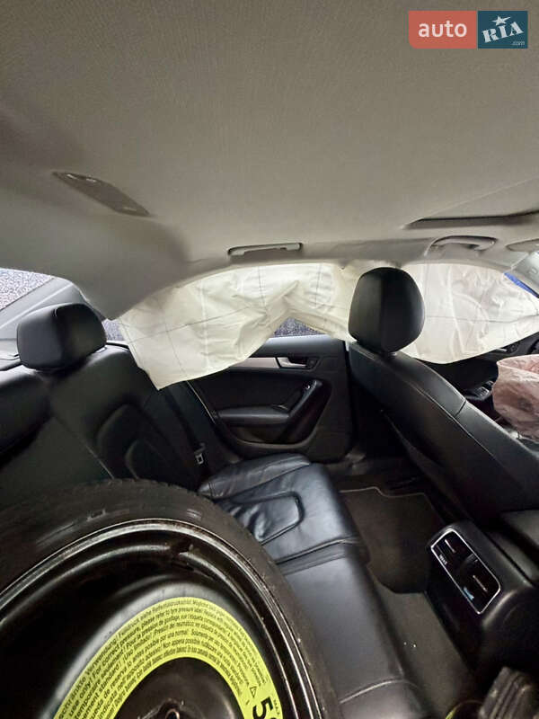 Седан Audi A4 2015 в Харкові
