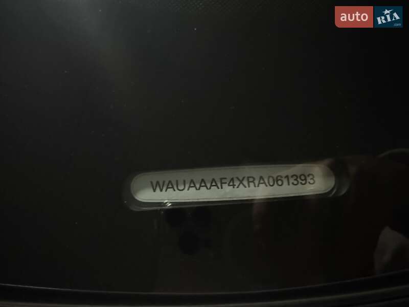 Седан Audi A4 2024 в Полтаві