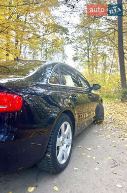 Седан Audi A4 2011 в  фото 7 Седан Audi A4 2011 в