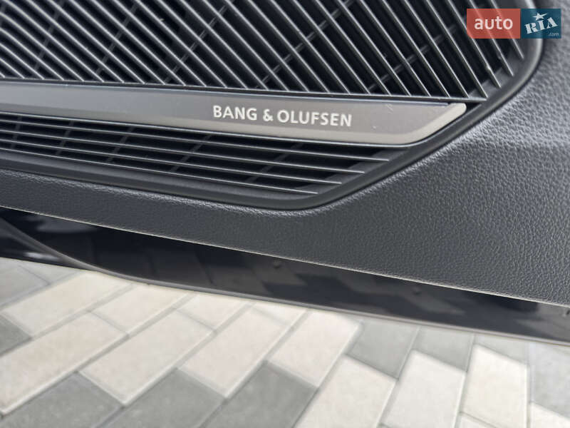 Седан Audi A4 2017 в Львові фото 21 Седан Audi A4 2017 в Львові